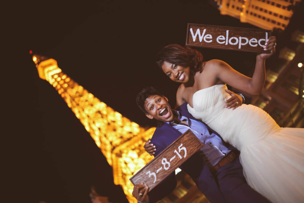 a couple performing a Las Vegas elopement at Paris Las Vegas